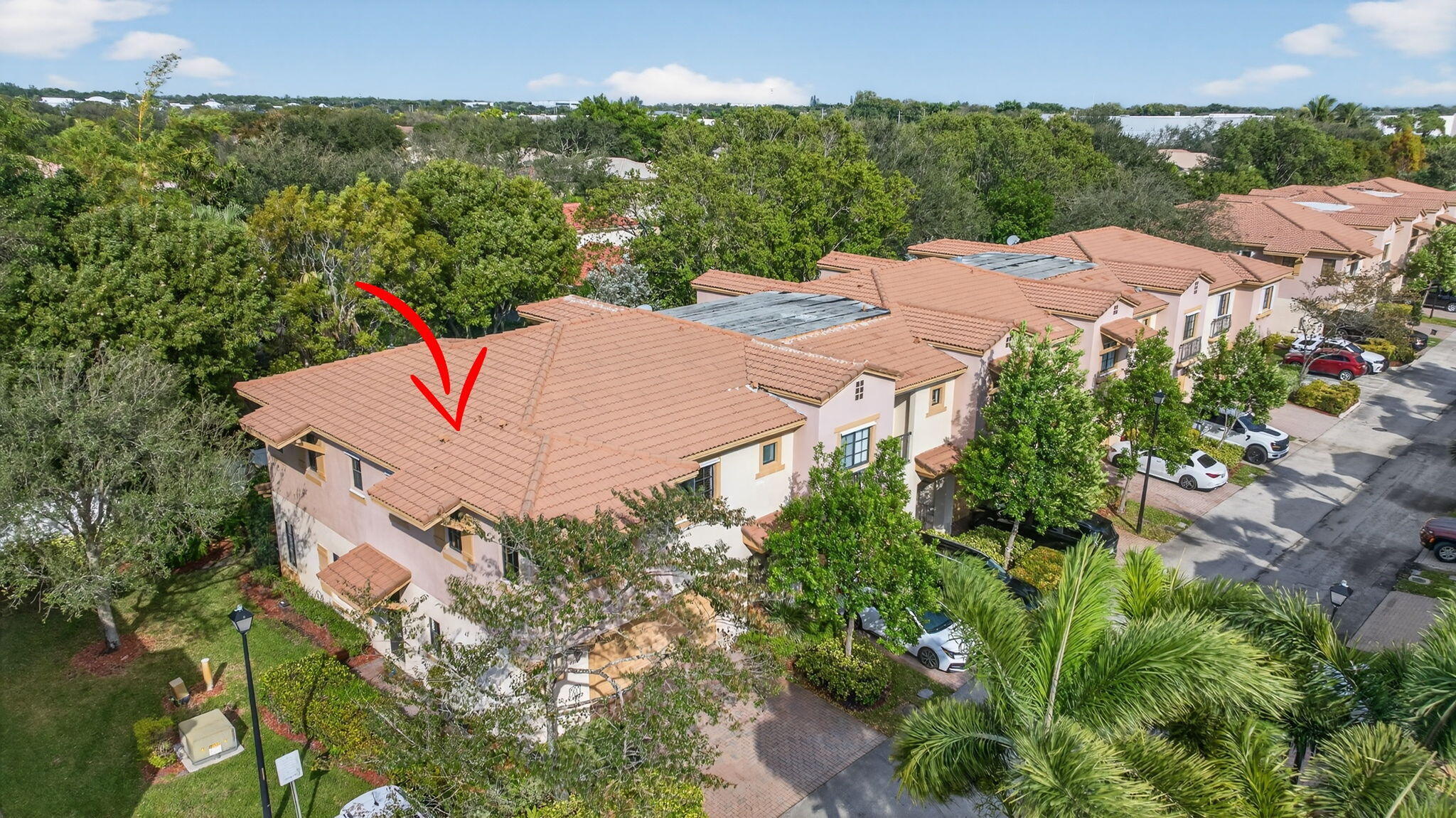 4751 Grand Cypress Circle N
