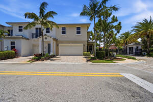 6993 Pines Circle 6993